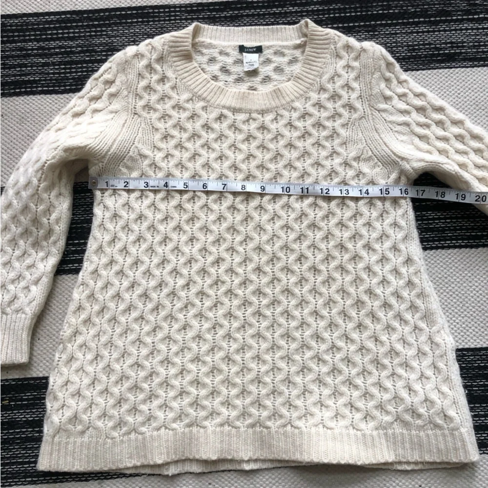 J. Crew 100% Wool Cable Knit Crewneck Sweater Size: S‎